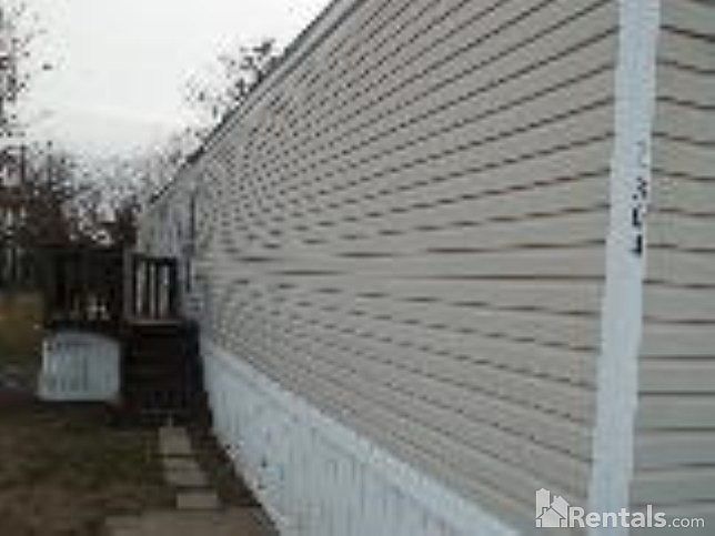 1st image of 1304 Sunrise Dr