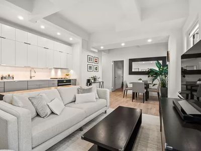 2166 Broadway APT 20E, Manhattan, NY, 10024