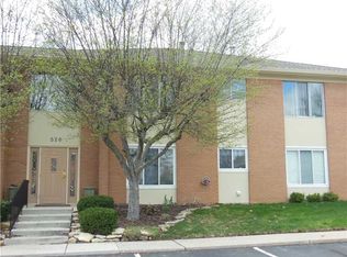 526 W Hunters Dr APT A, Carmel, IN 46032