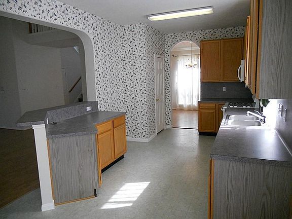 5th image of 3615 Stacy Park Cir