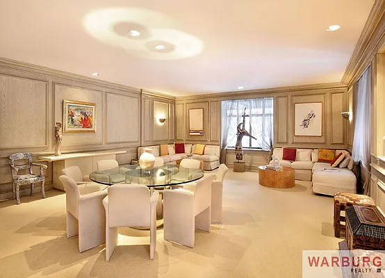 Sold by Warburg | media 17
