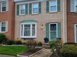 8439 Kitchener Dr, Springfield, VA 22153