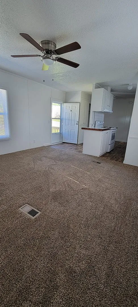 Ready to Move in — Photo 4
