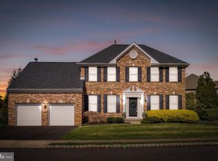 19 Yearling Way, Burlington, NJ 08016