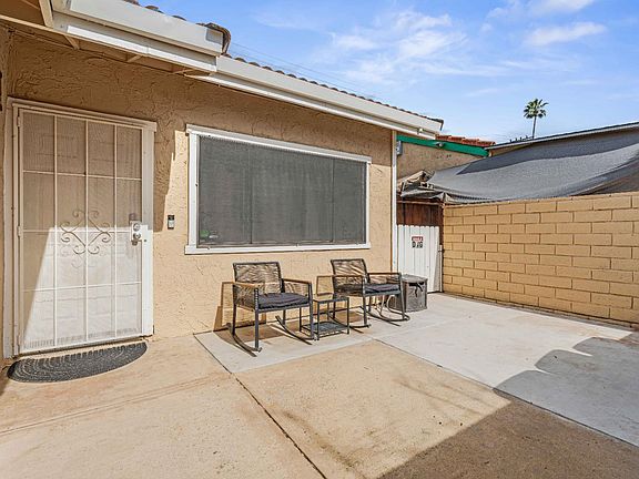 4th image of 2165 Sharon Way