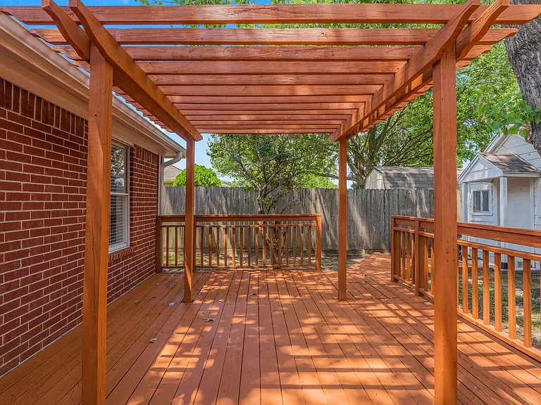 351 Fantasy Ln — Photo 30