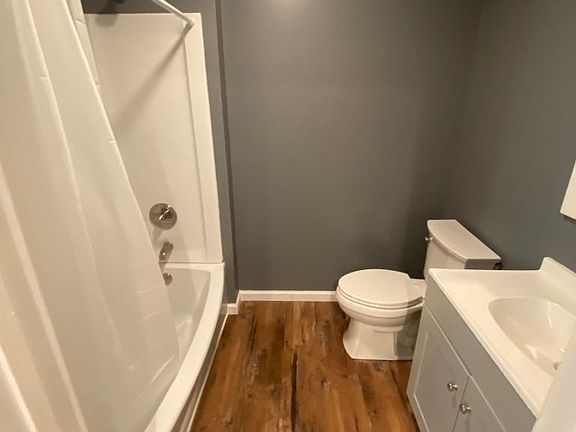 4th image of 617 Haverford Ln