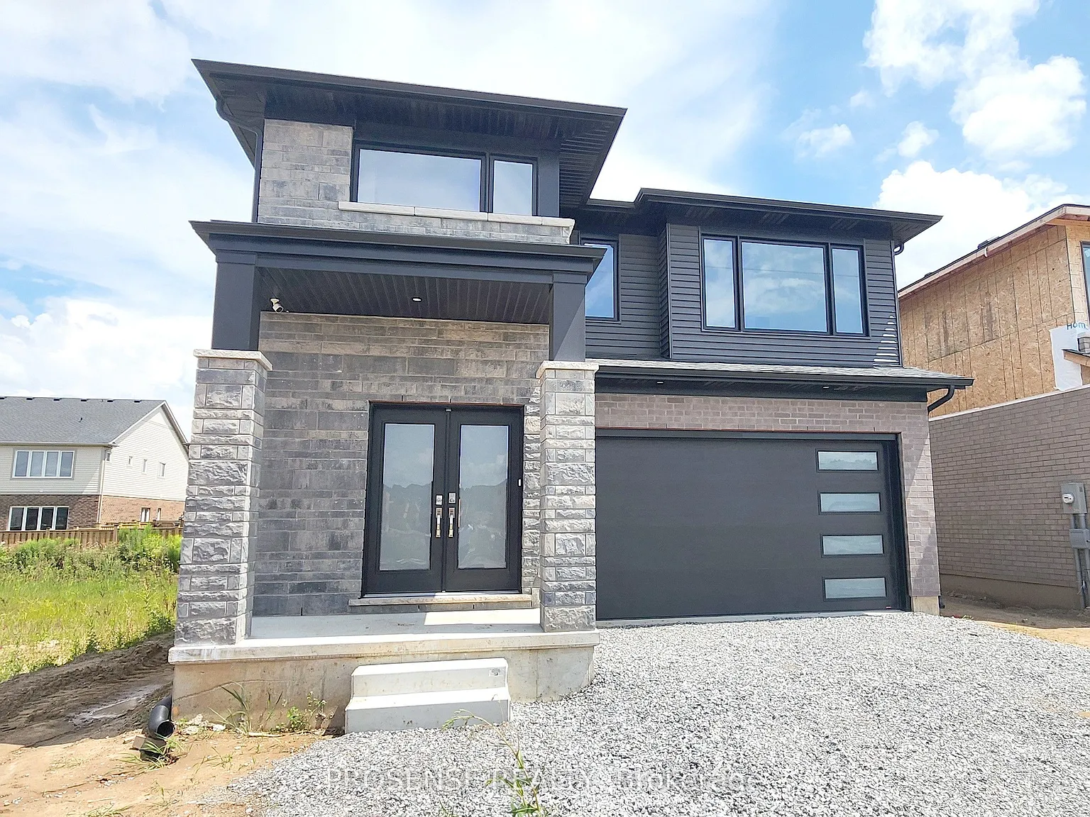 4 bed, $3,100 — Photo 2