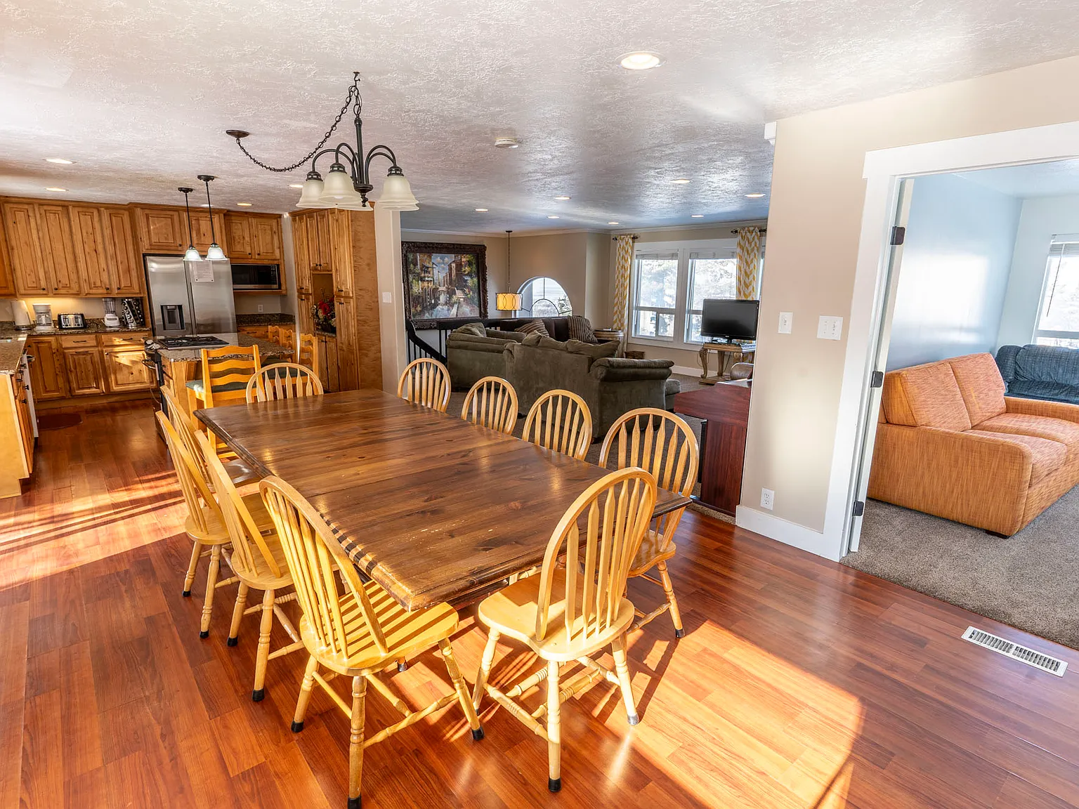 E Pheasant Cir, Bountiful — Photo 3