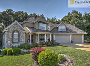 4820 Oakview St, Shawnee, KS 66216