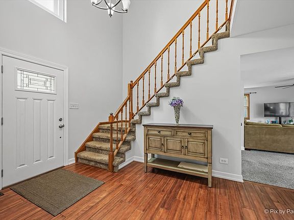 4th image of 658 Wainsford Dr