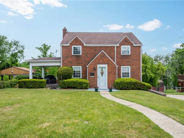 4829 Brierly Dr E, West Mifflin, PA 15122