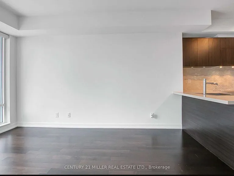 21 Widmer St #3101 — Photo 16