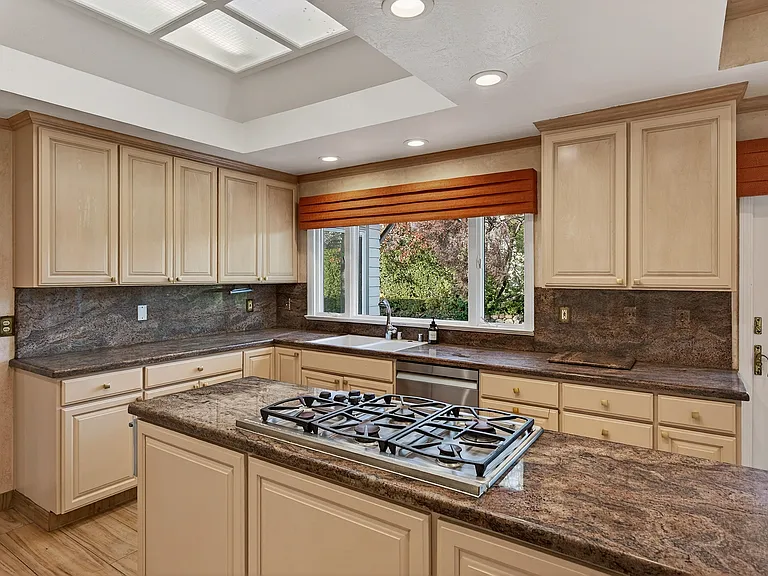 860 Monte Rosa Dr — Photo 31