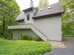 51 Major Lockwood Lane, Pound Ridge, NY 10576