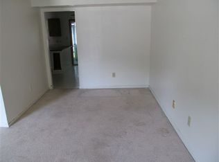 615 Fox Creek Ct, Virginia Beach, VA 23462