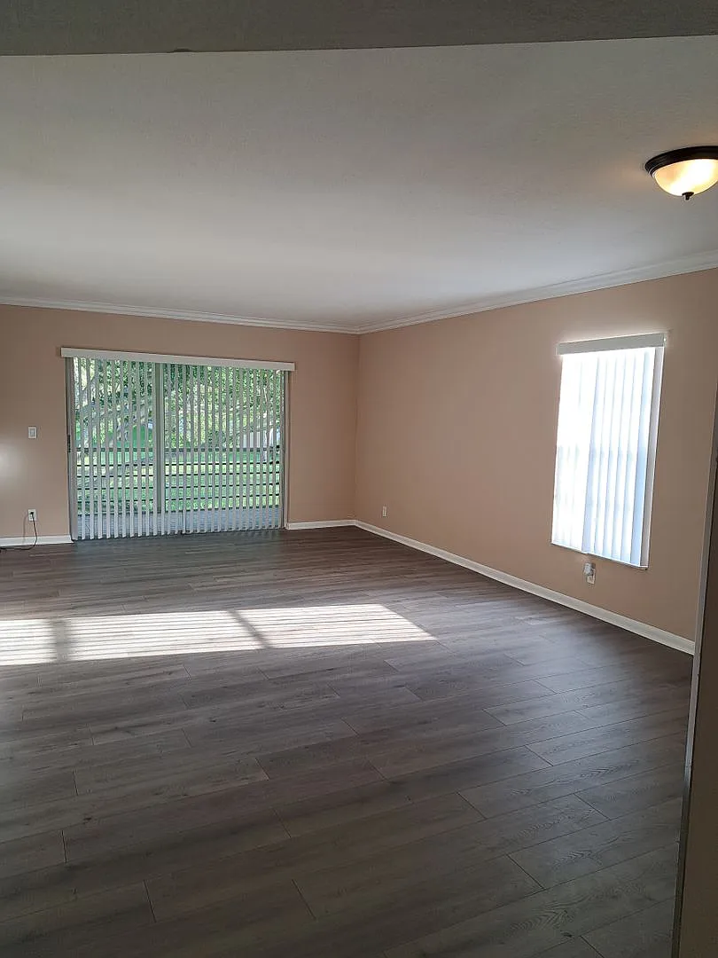 Beautiful 2 bedroom 2 bath Cond in heart of Delray — Photo 2