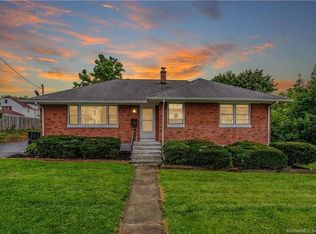 21 Beebe St, Naugatuck, CT 06770
