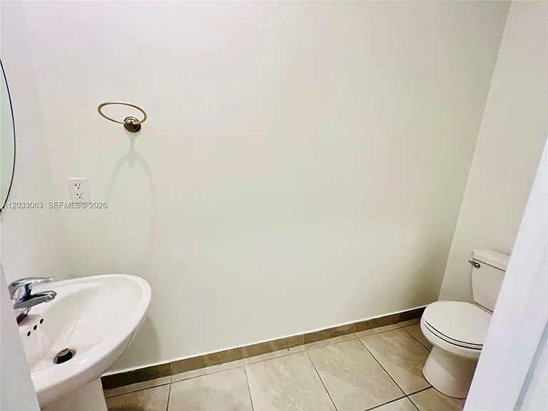 11925 SW 247th Ter #11925 — Photo 16