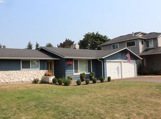 857 55th St, Springfield, OR 97478