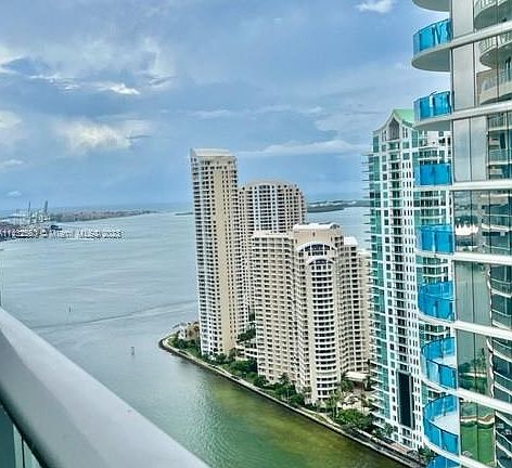 3rd image of 300 S Biscayne Blvd #T-3502