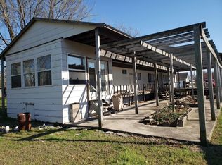 1109 E Oak St, Columbus, KS 66725