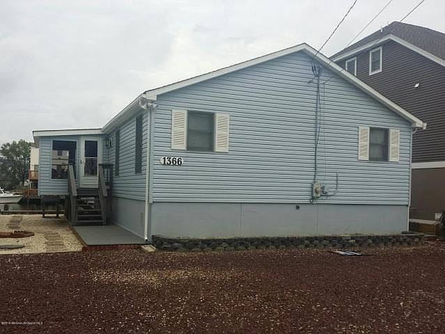 21634428