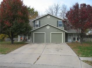 828 Walker Ct #&-830, Liberty, MO 64068