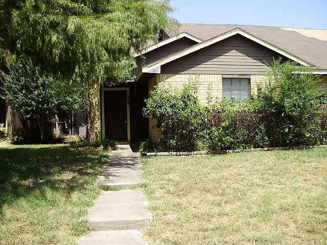 1st image of 3043 Gregory Ln