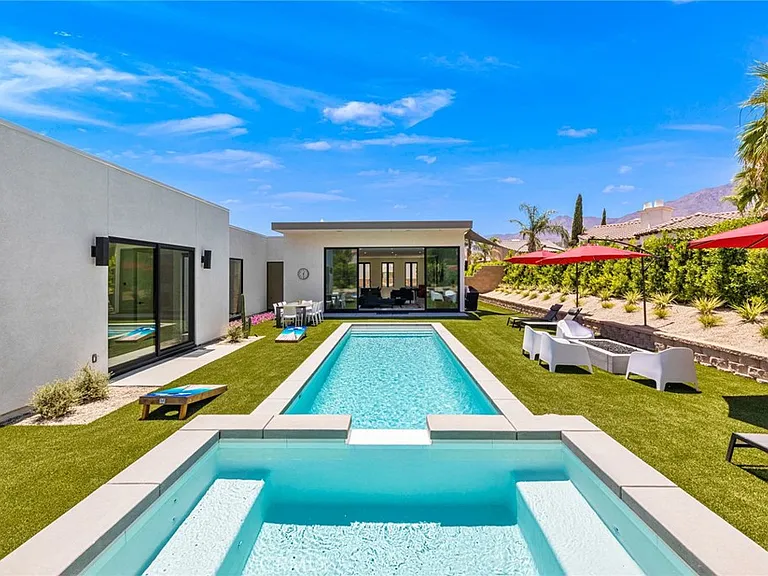 80694 Castillo Del Areana — Photo 4