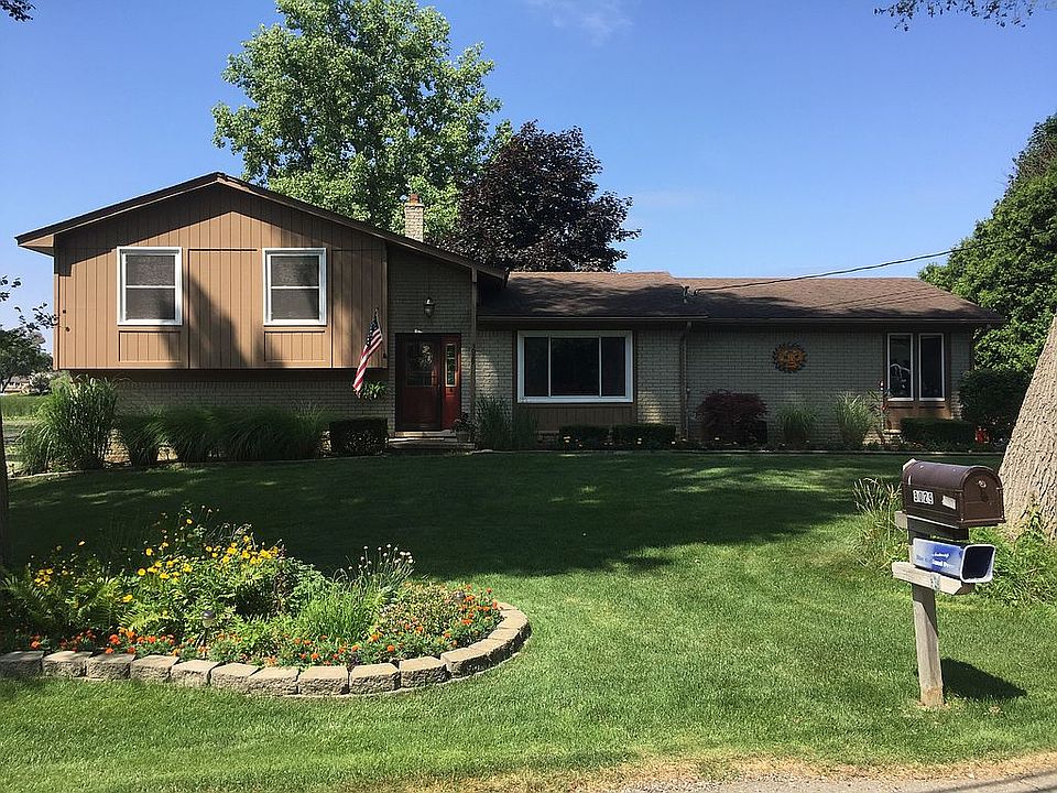 1st image of 3029 Edgewater Dr