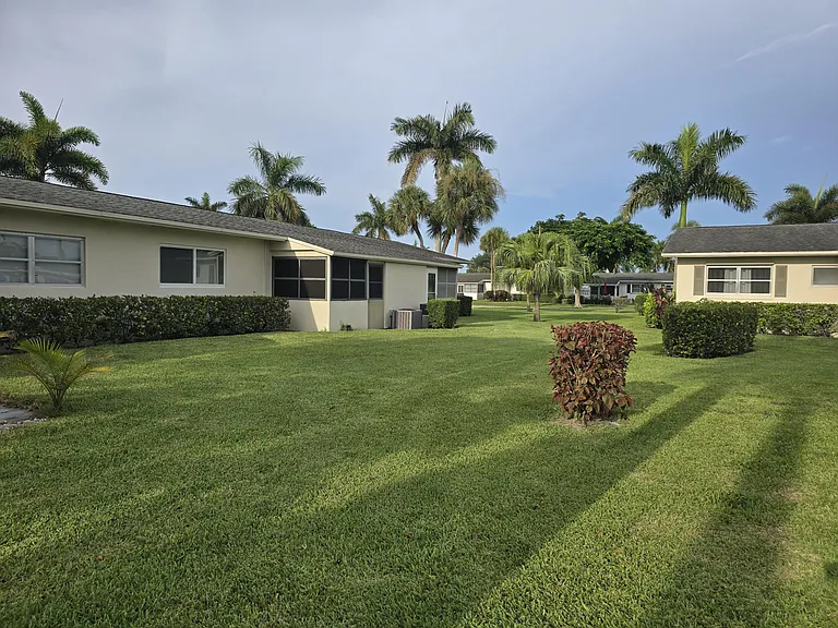 2737 Emory Dr E #D — Photo 13