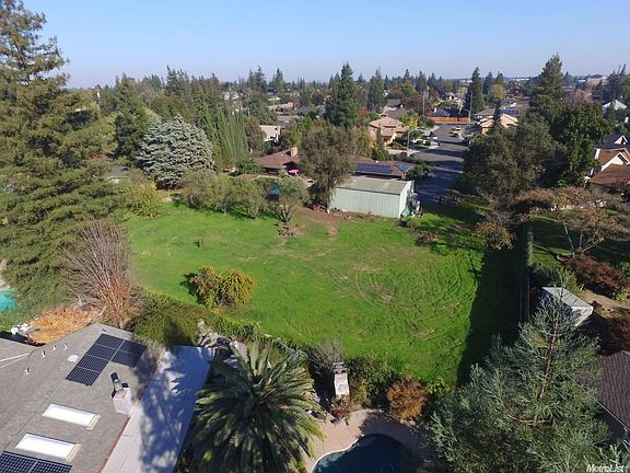 3rd image of 2100 Leo Ct