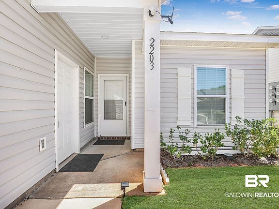 2nd image of 2651 S Juniper St #2203