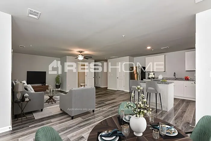 139 Wellbrook Ct NE — Photo 7