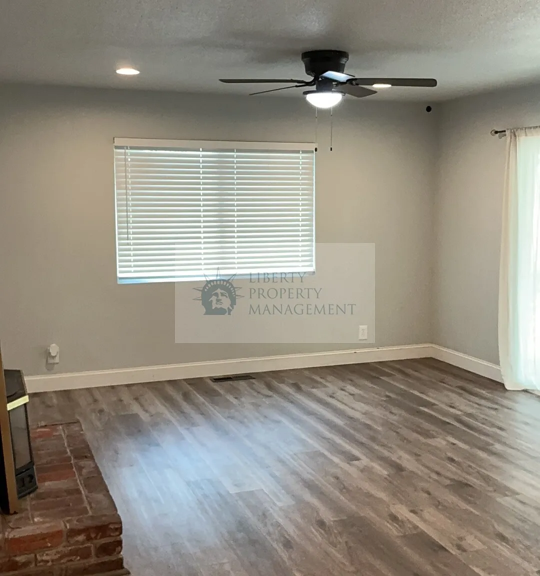 3 bed, 1519 sqft, $2,495 — Photo 2