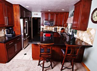 10218 Moorpark St, Spring Valley, CA 91978