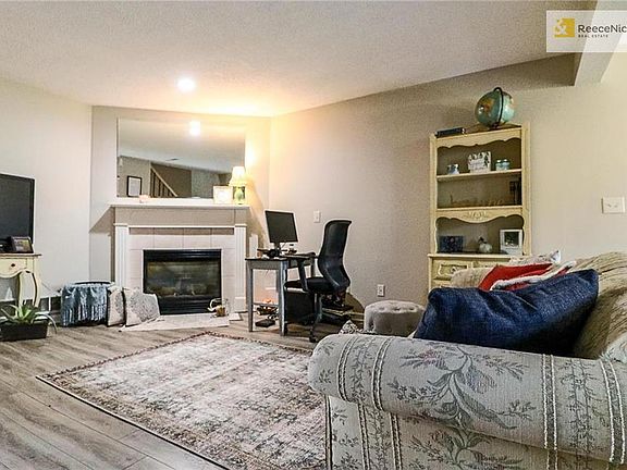 3rd image of 1403 SE Lexington Ave #137B