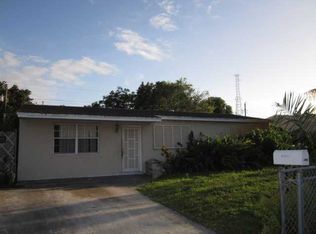 6810 Hope St, Hollywood, FL 33024