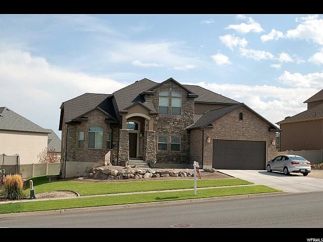 1st image of 363 W Stillwater Dr