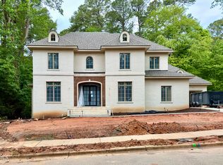 4801 Rampart St, Raleigh, NC 27609