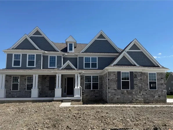 32610 Trillium Ct, Avon Lake, OH 44012