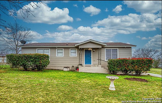 1st image of 502 W Villaret Blvd
