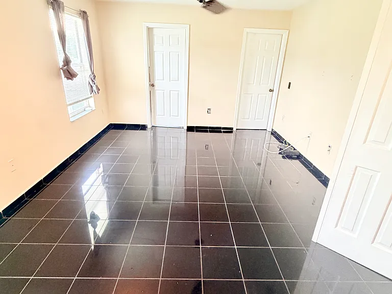 4208 Lugano Ct — Photo 24