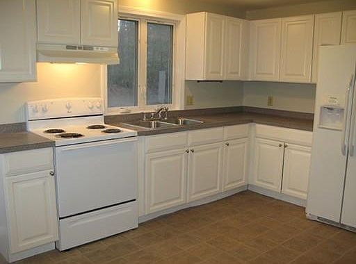 4th image of 166 Lake Dr