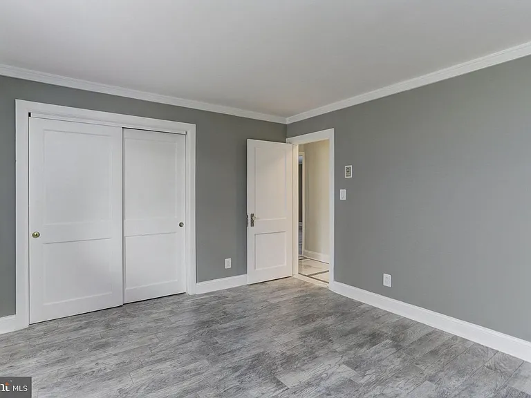 507 Duvall Ln — Photo 12