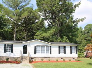 515 W 7th St, Kenly, NC 27542