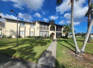 3560 Lazy Pine Way APT B-1, Greenacres, FL 33463