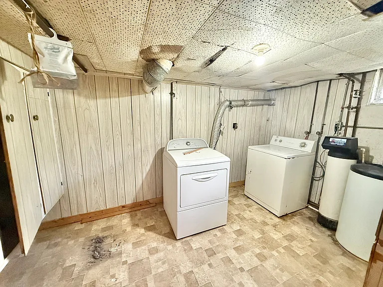 2020 W Hurd Rd — Photo 14