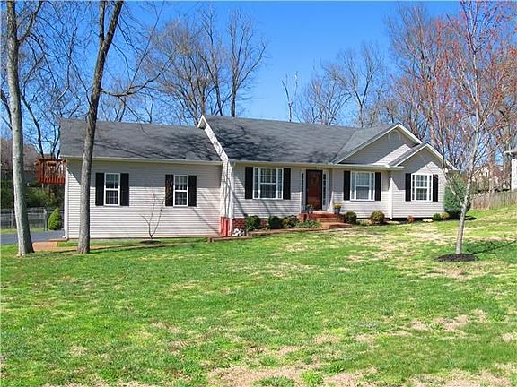 2nd image of 2785 Jacob Dr